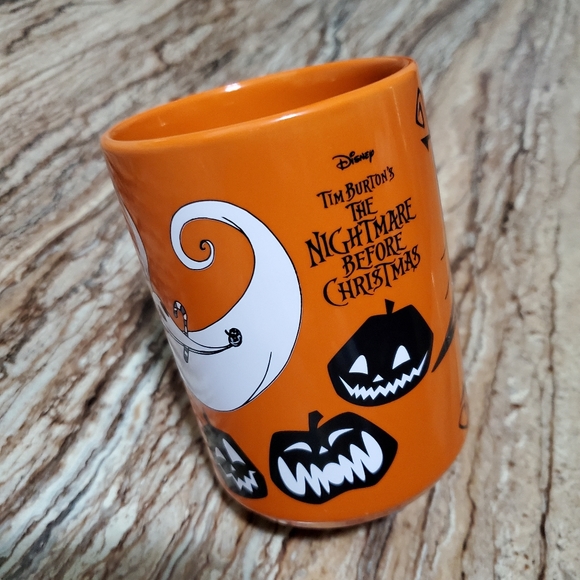 Disney - Picture 4 of 5